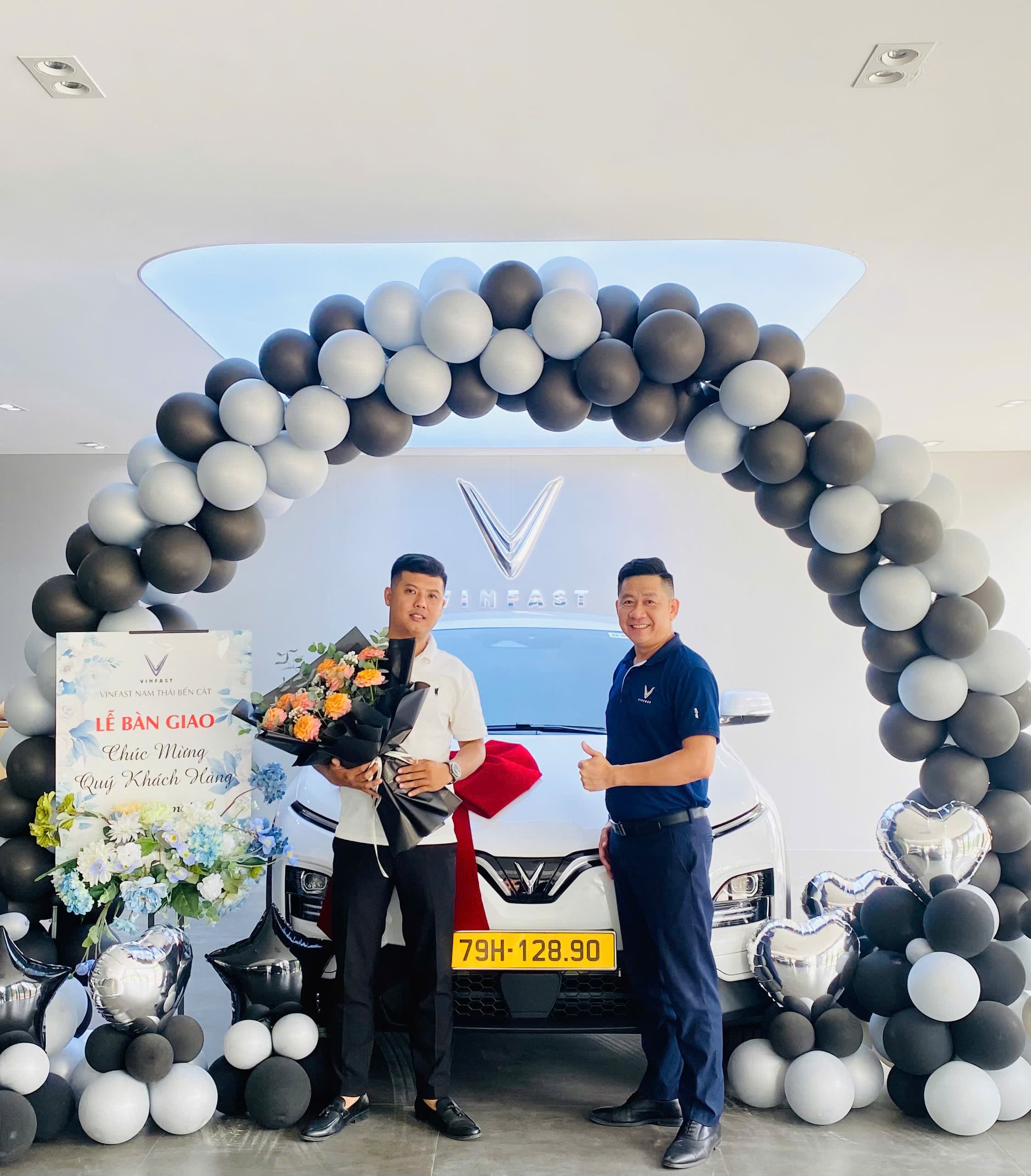 Delivery handover photo 1